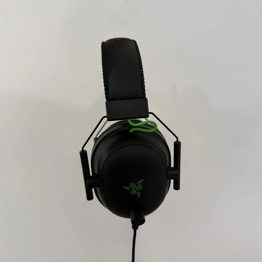 Razer Blackshark V2 And USB Sound Card Multi-Platform Headset For Esports Pc/Mac/Playstation 4/ Switch/ Xbox 1/ Smartphone 50mm Drivers - Used