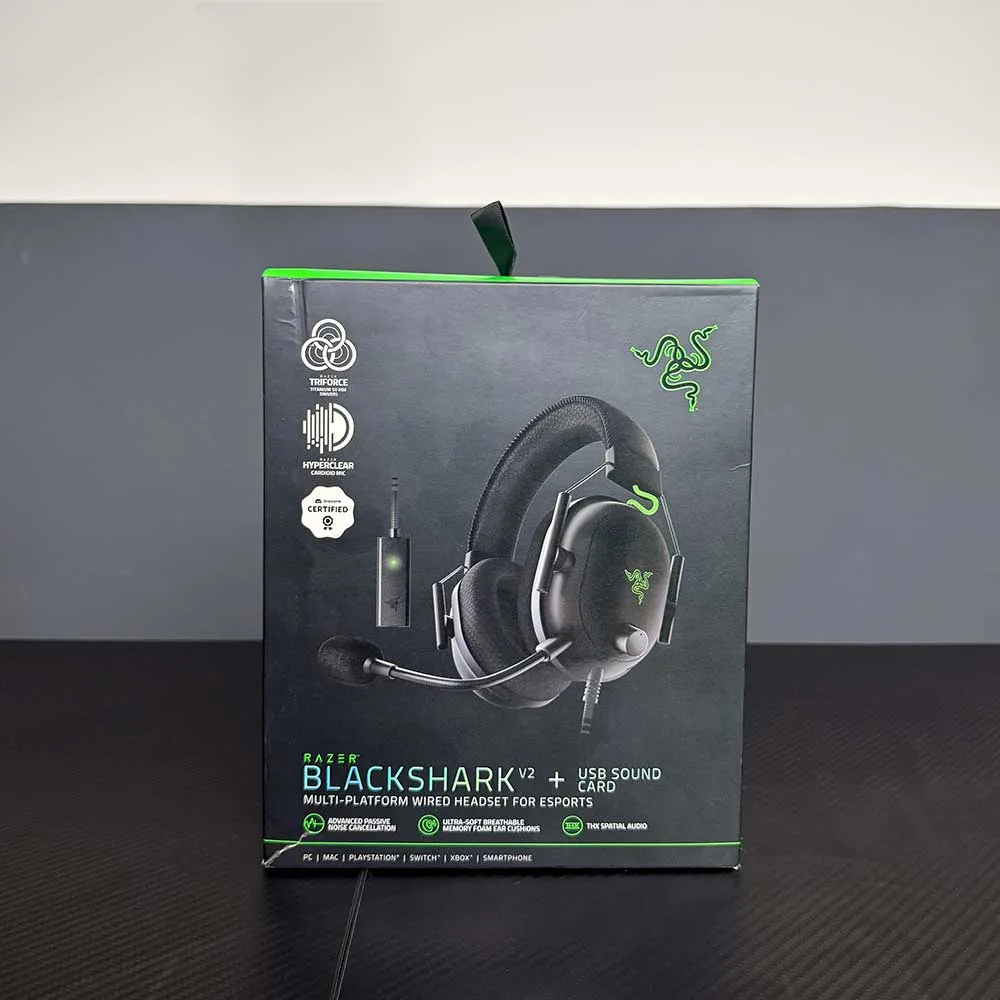 Razer Blackshark V2 And USB Sound Card Multi-Platform Headset For Esports Pc/Mac/Playstation 4/ Switch/ Xbox 1/ Smartphone 50mm Drivers - Used