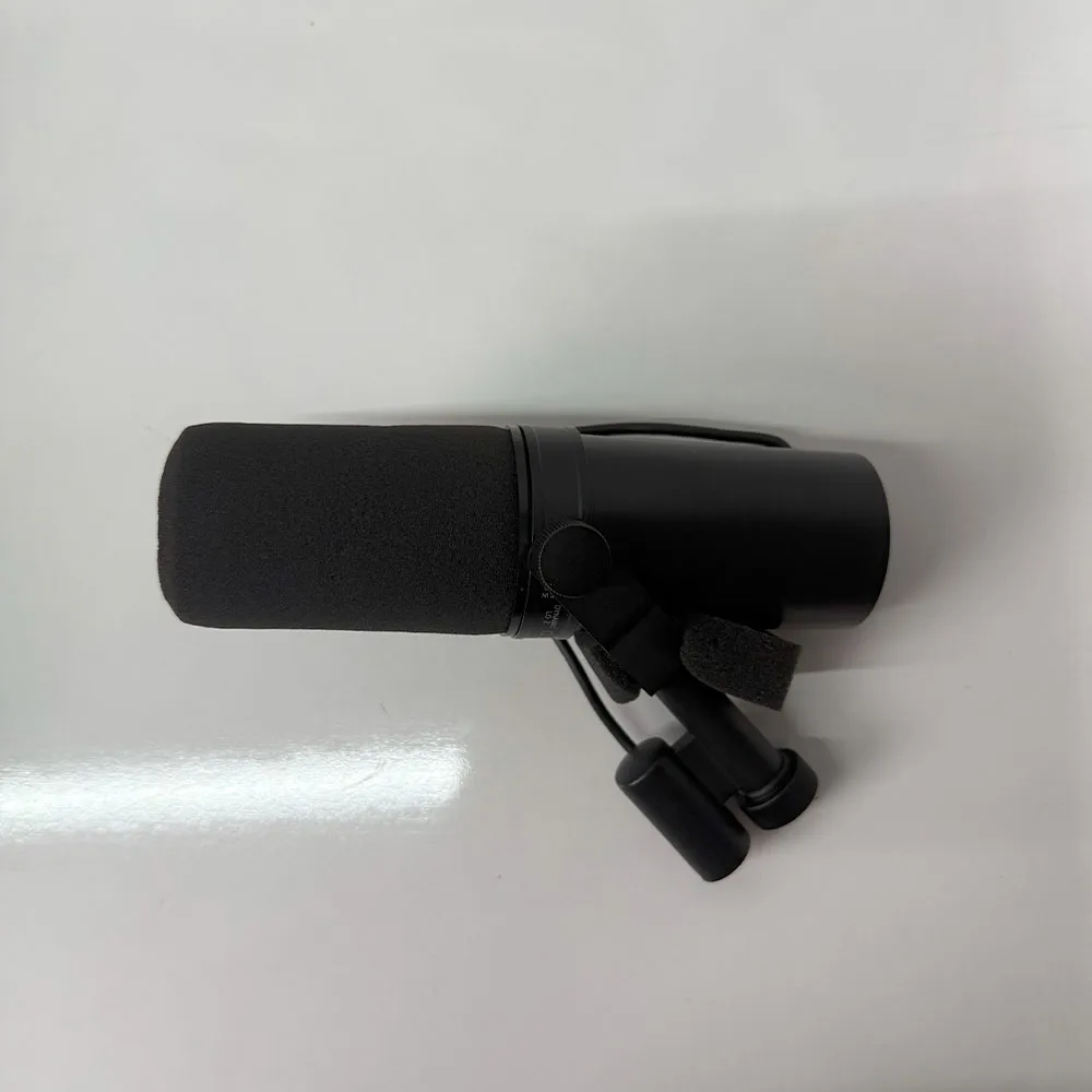 Shure SM7B Vocal Microphone with Cloud Microphones Cloudlifter CL-1 Mic Activator and Extra 10' XLR Cable Bundle - OPEN BOX