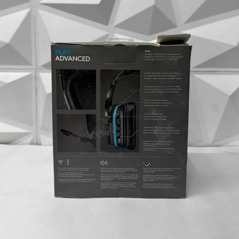 Logitech G935 Wireless DTS:X 7.1 Surround Sound LIGHTSYNC RGB PC Gaming Headset - OPEN BOX